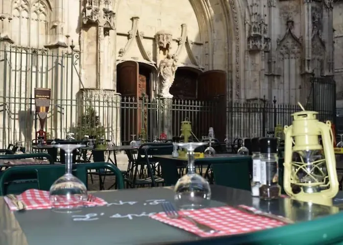 Centre Palais Des Papes B3 Clim - 123Avignon